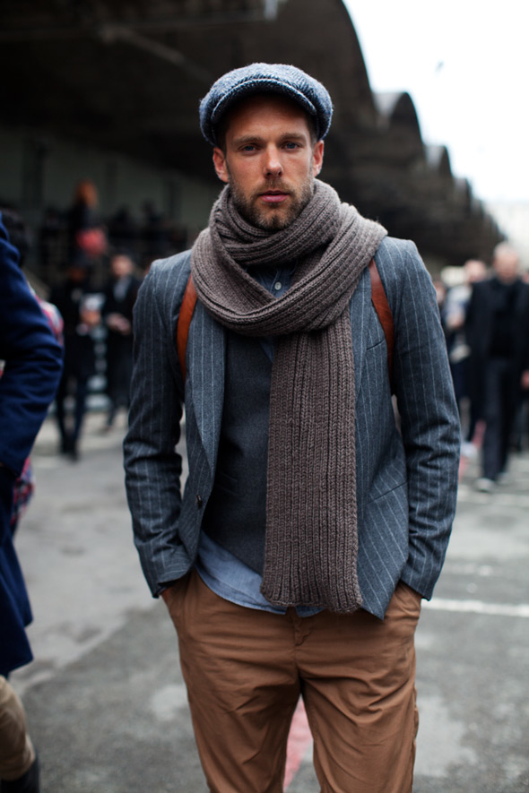 Globetrotter scarf style