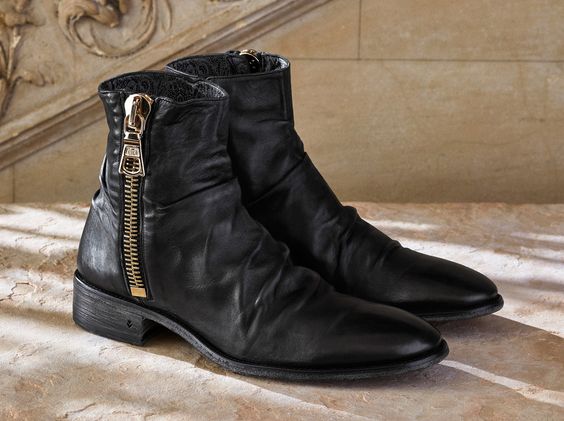 John Varvatos Traveler Zip Boot