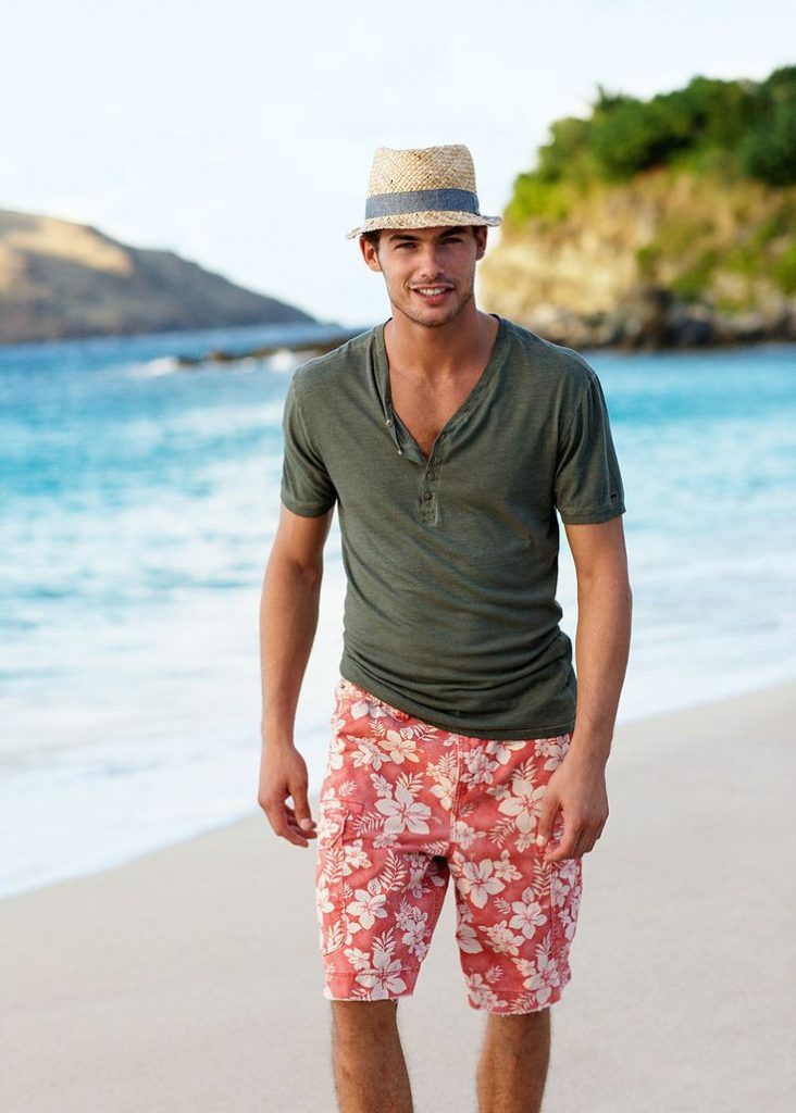 Men's Beach Fashion